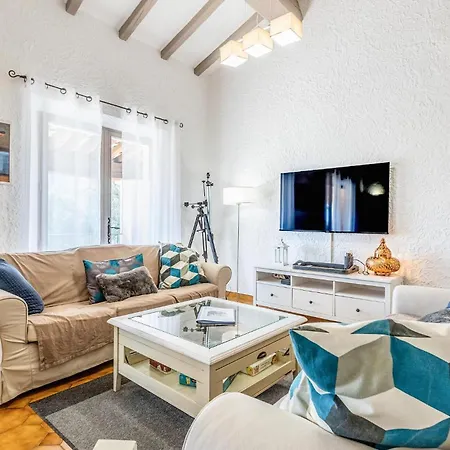 Gorgeous In Les Adrets-de-lestere With Wifi Holiday home